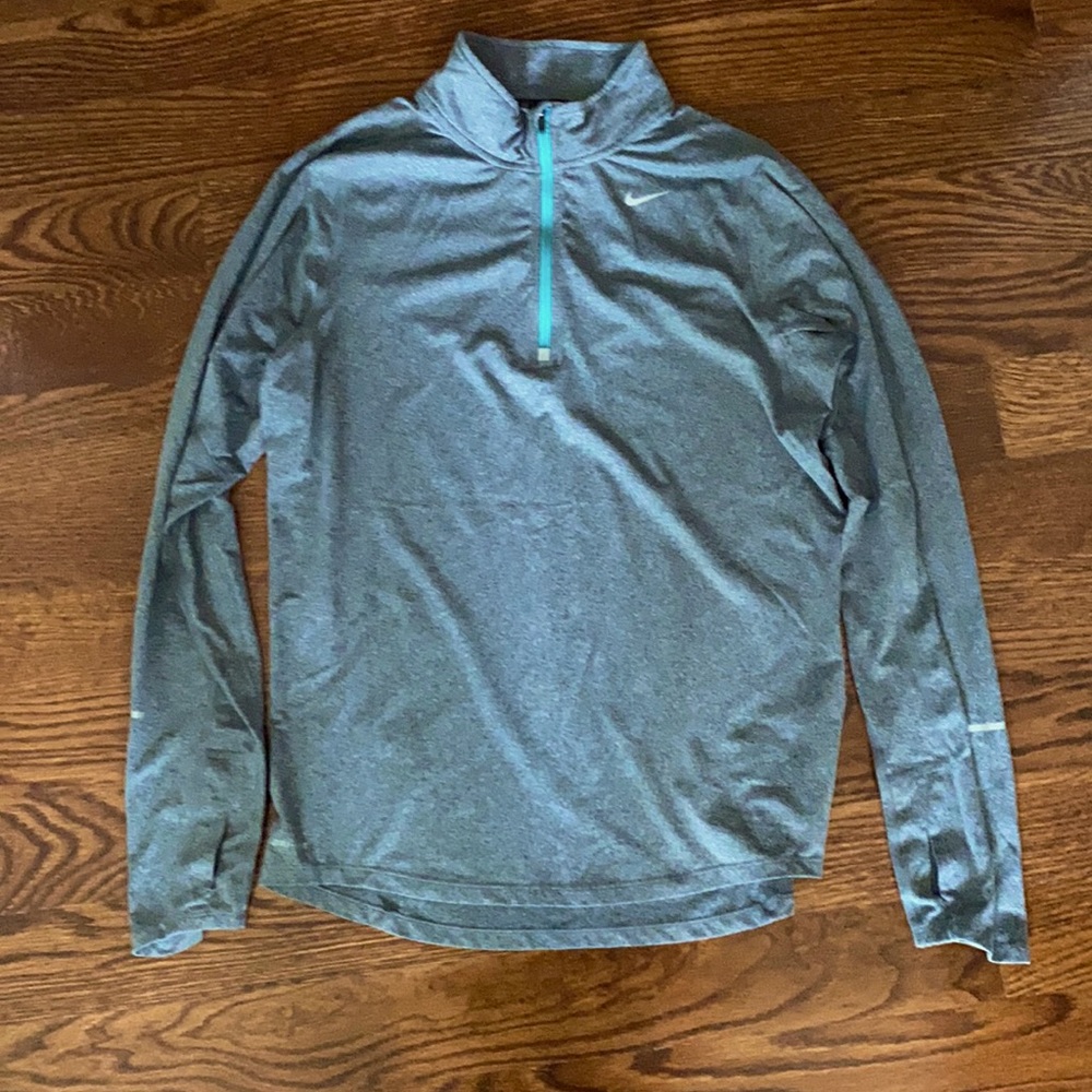 Nike long sleeve dri fit size Small